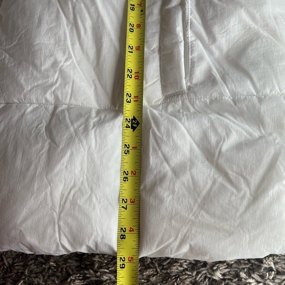 Free People Movement In A Bubble Puffer Vest Jacket In White - Picture 12 of 16